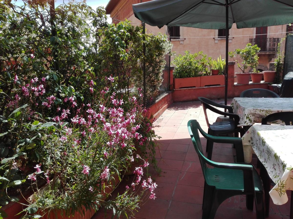 Al Giardino Di Alice Bed & Breakfast Perugia Exterior photo